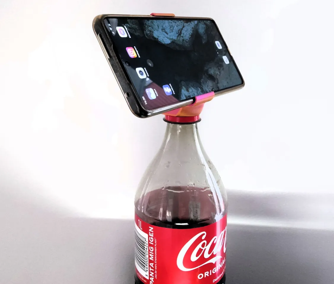 Soporte celular para botella